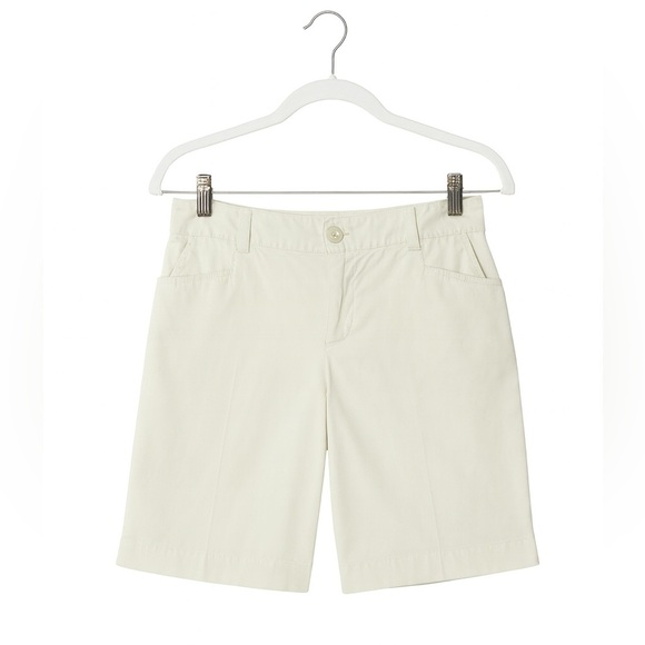 Izod Cool FX Women's Size 10 Lightweight Khaki Button-Front Shorts - 9" Inseam. - Picture 1 of 2